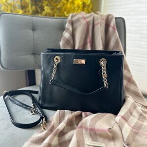Kate Spade Black and Gold Shoulder Bag with Sleek Design